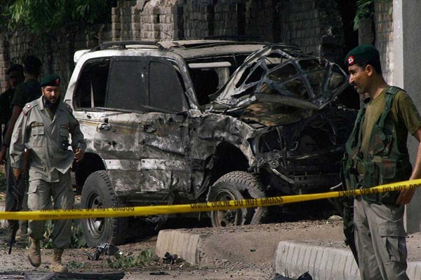policestationattackcarbombinturkish